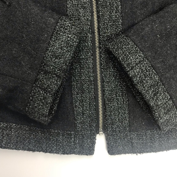 Kimchi Blue Woman’s Blazer Size Large - Picture 4 of 5